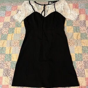 Forever 21 Black and White Witchy Mini Dress Size Small